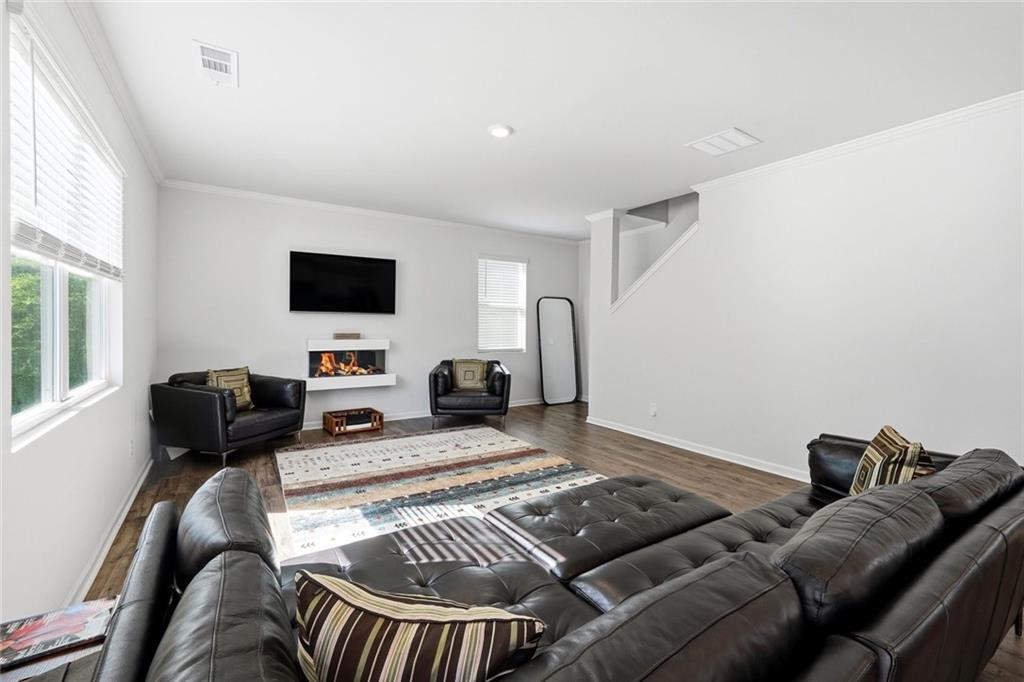 60 Bishop Creek