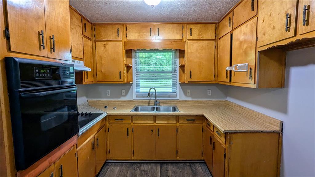 1091 Luther Drive, Mableton, Georgia image 7