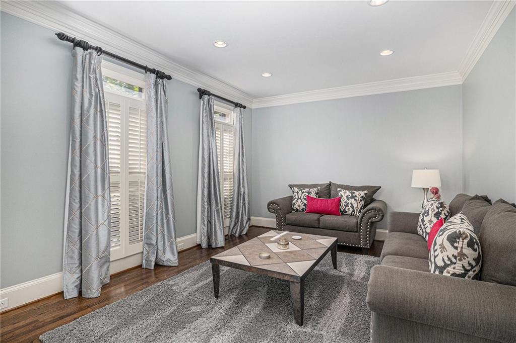 1155 Admiral Crossing