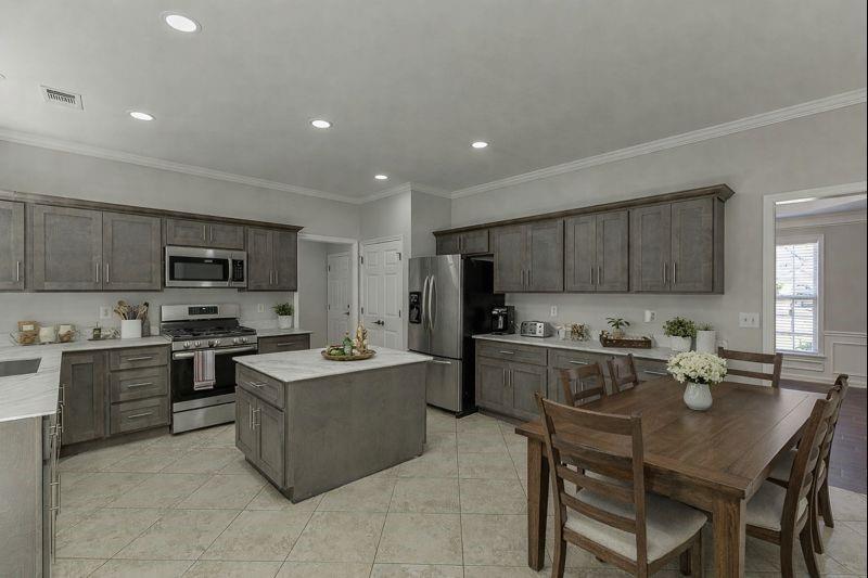 503 Glen Level Circle