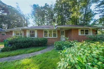 2424 Harrington Drive Decatur GA 30033