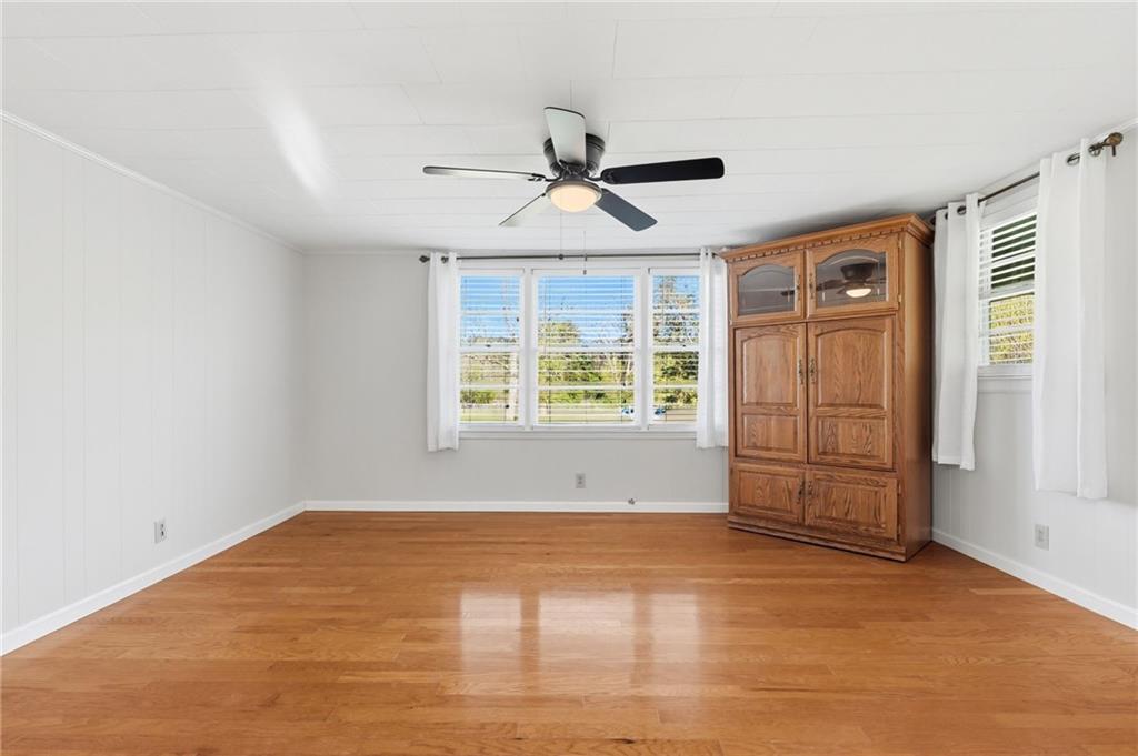 7946 Red Bud Road NE