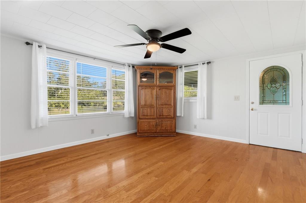 7946 Red Bud Road NE