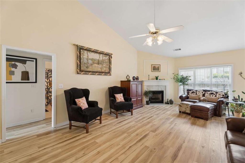 1190 Sunhill Drive