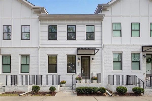 2485 SYCAMORE RD NW, ATLANTA, GA 30318 - Image 5ea0ed0ef6ba7e62fdff8dfa6d67ec68/4022344957