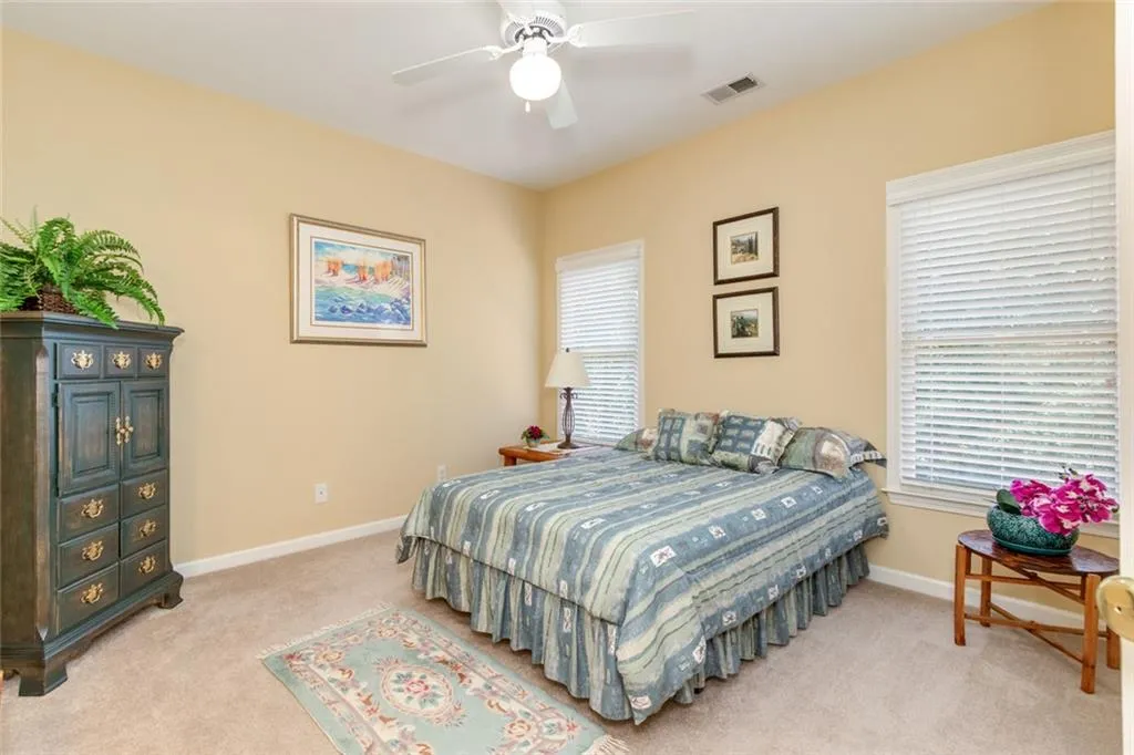 Alpharetta, Georgia 30022, United States, 5 Bedrooms Bedrooms, ,5 BathroomsBathrooms,Residential,Pending,182515