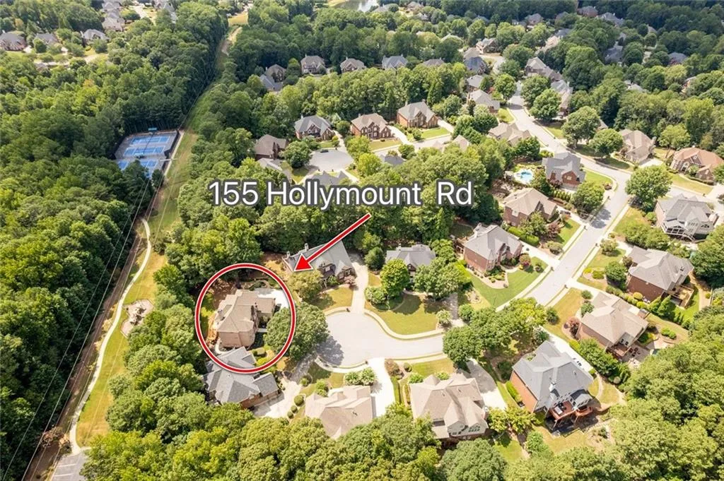 Alpharetta, Georgia 30022, United States, 5 Bedrooms Bedrooms, ,5 BathroomsBathrooms,Residential,Pending,182515