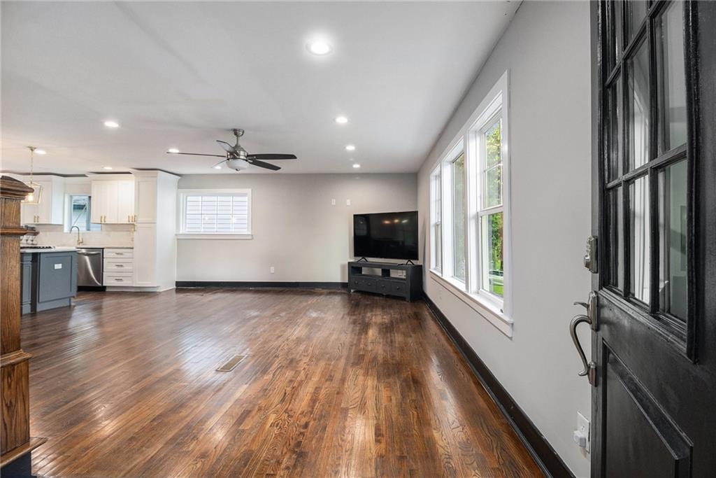 1857 Meadow Lane