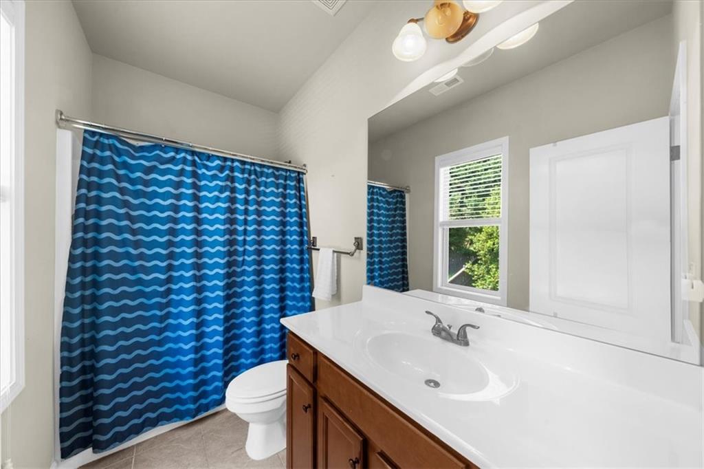 1156 Whisper Cove Drive, Buford, Georgia image 31