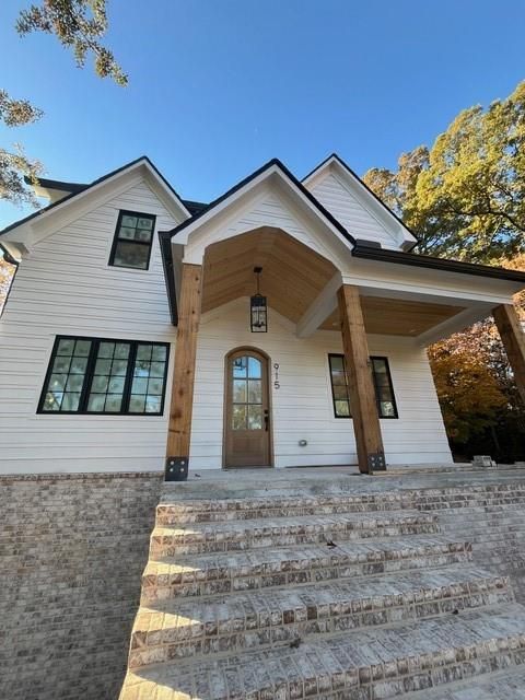 Photo of 915 Amsterdam Avenue NE, Atlanta, GA 30306 (MLS # 7619631)