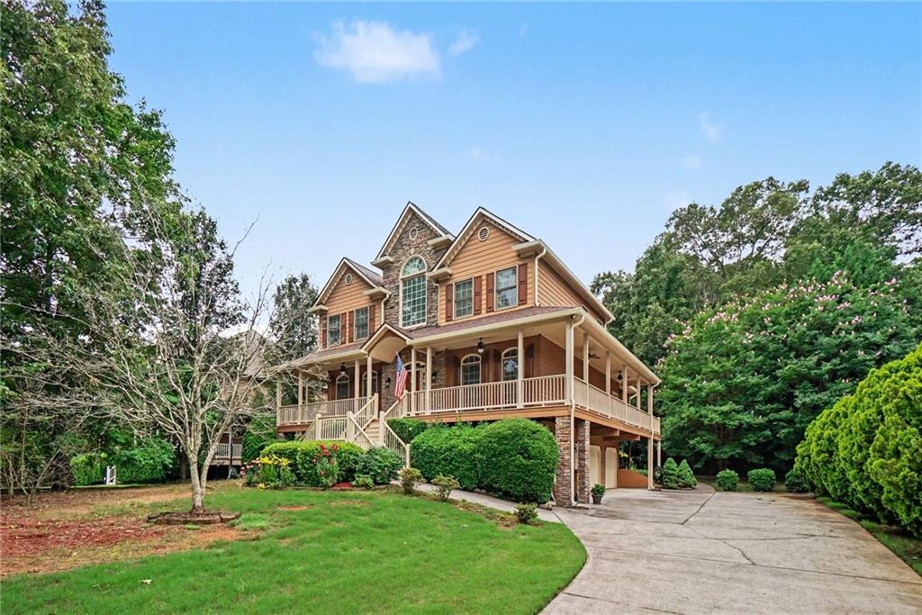 13 River Walk Parkway