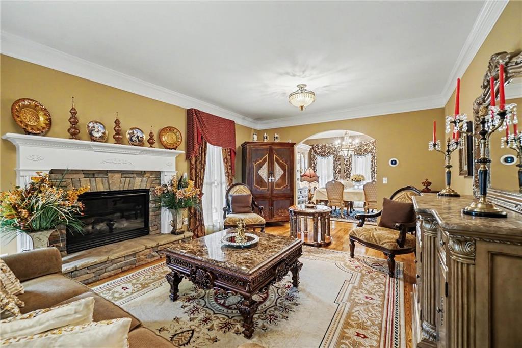 13 River Walk Parkway