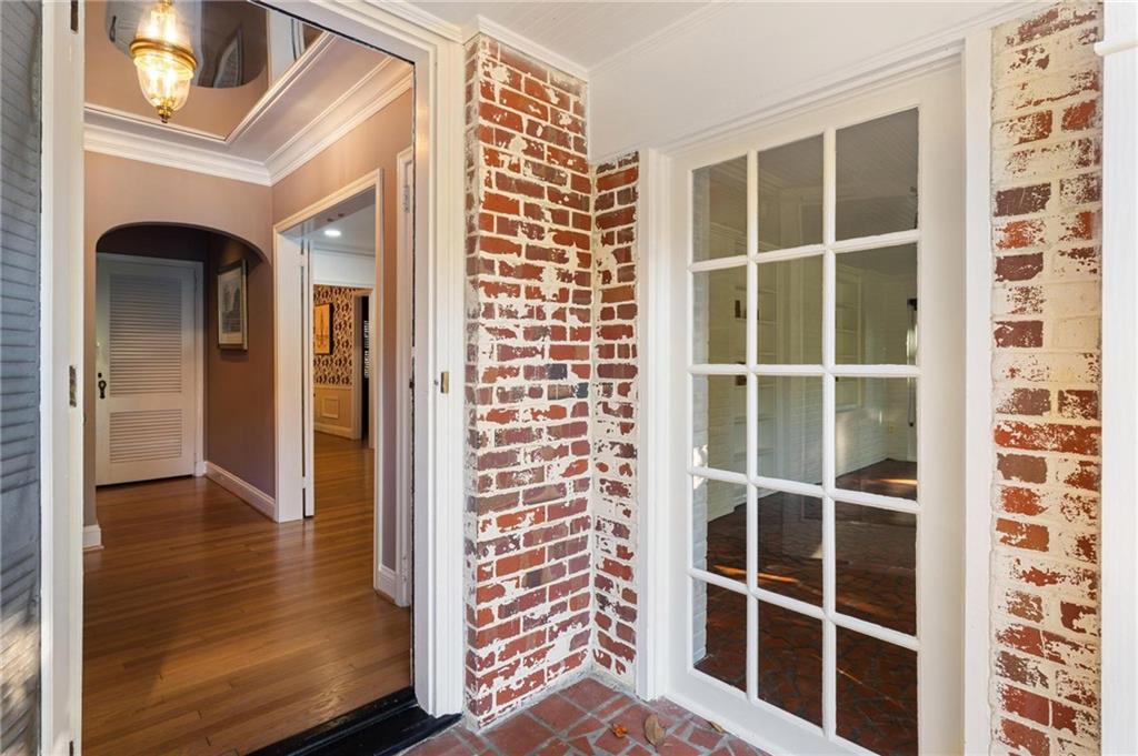 561 Peachtree Battle Avenue NW