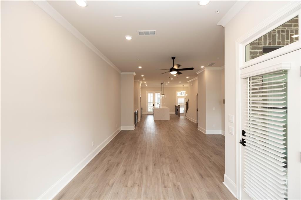 Towns on Thompson - Residential