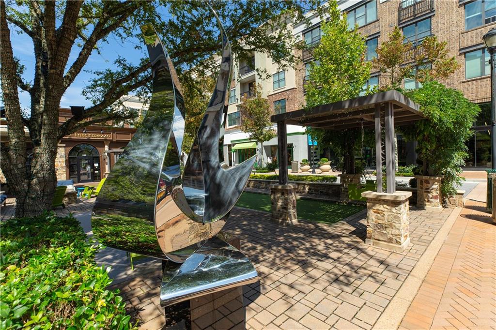 Towns on Thompson - Residential