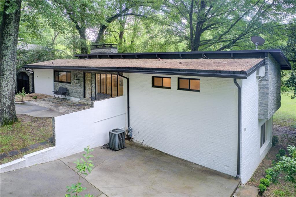 1676 Moores Mill Road, Atlanta, Georgia image 31