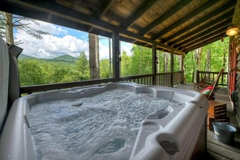 Homes For Sale - 1056 Jolley Way<br/> Epworth, GA 30541