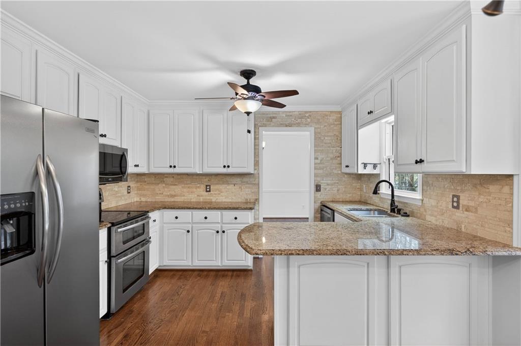 449 Coolsprings Cove