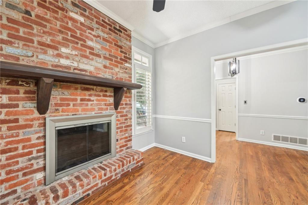 171 Riverview Trail, Roswell, Georgia image 7