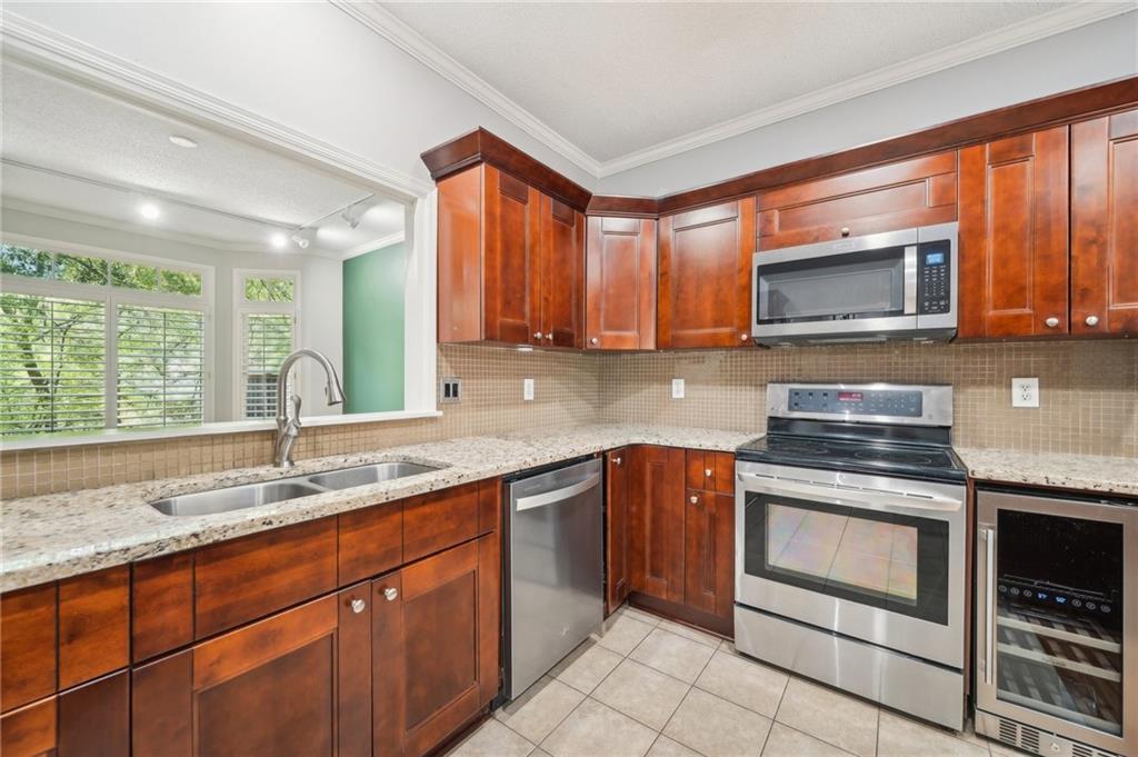 171 Riverview Trail