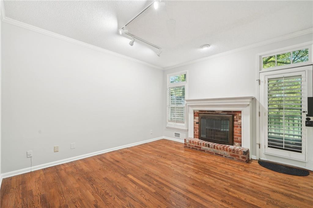 171 Riverview Trail, Roswell, Georgia image 12