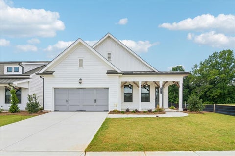 Homes For Sale - 171 Hight Point Drive<br/> Hoschton, GA 30548