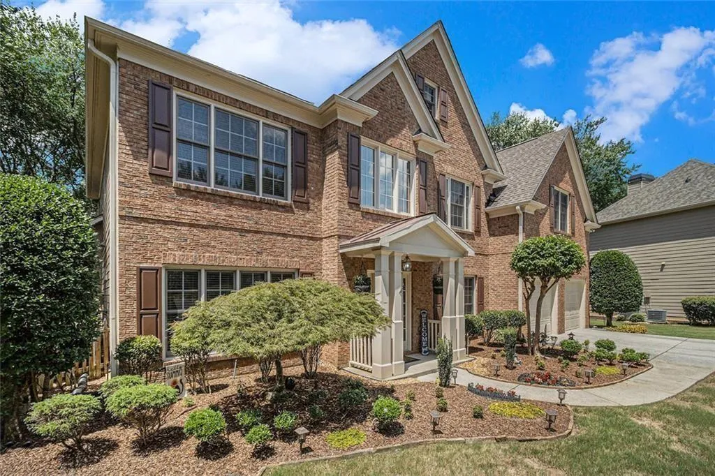 Alpharetta, Georgia 30009, United States, 5 Bedrooms Bedrooms, ,4 BathroomsBathrooms,Residential,Active,182671