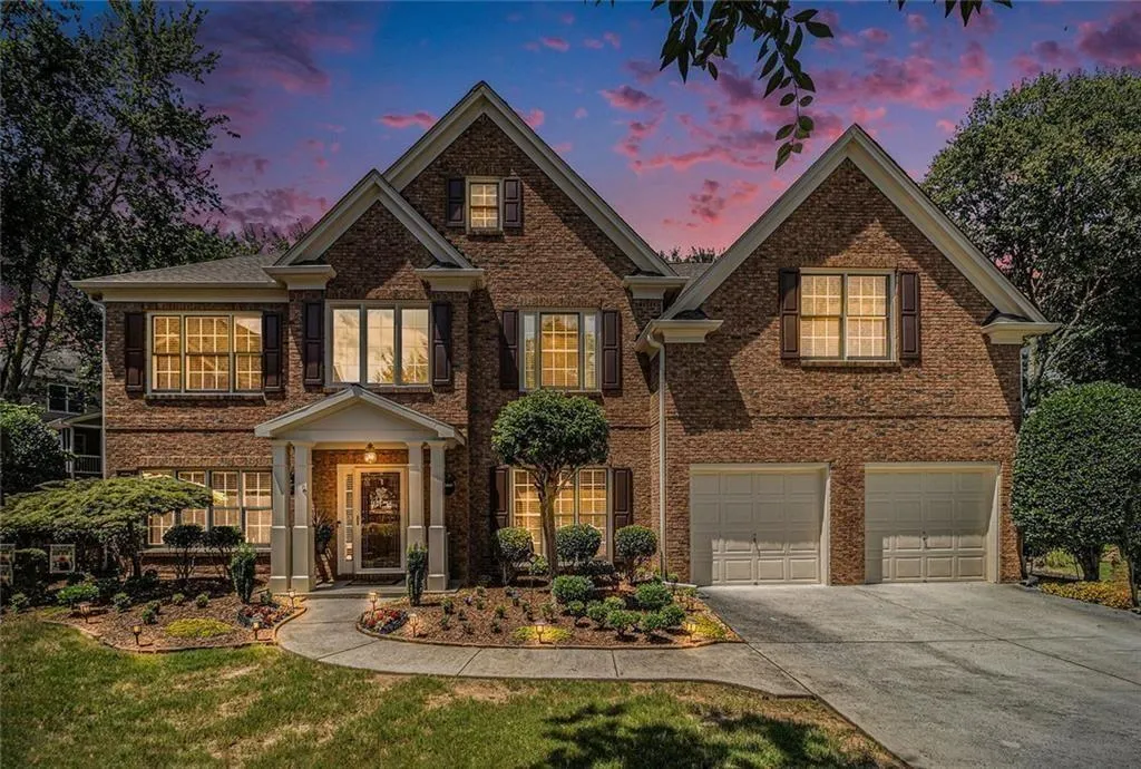 Alpharetta, Georgia 30009, United States, 5 Bedrooms Bedrooms, ,4 BathroomsBathrooms,Residential,Active,182671