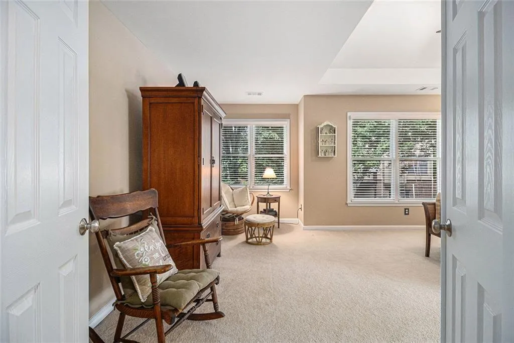 Alpharetta, Georgia 30009, United States, 5 Bedrooms Bedrooms, ,4 BathroomsBathrooms,Residential,Active,182671