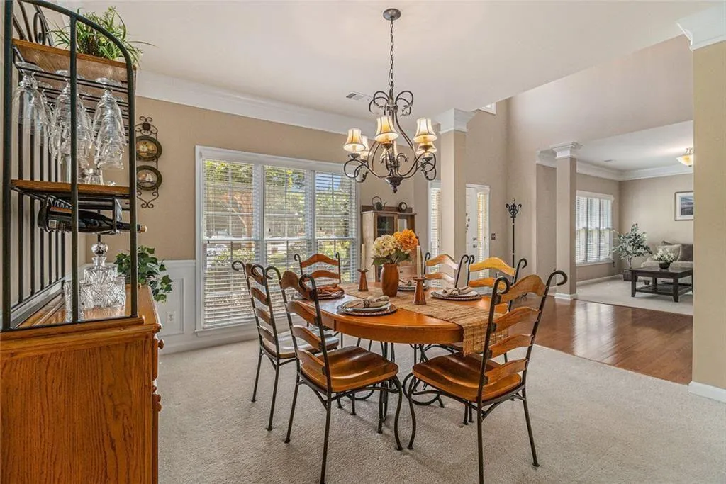 Alpharetta, Georgia 30009, United States, 5 Bedrooms Bedrooms, ,4 BathroomsBathrooms,Residential,Active,182671