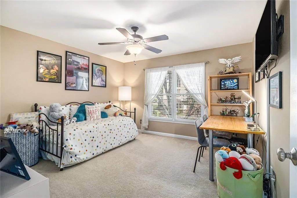 Alpharetta, Georgia 30009, United States, 5 Bedrooms Bedrooms, ,4 BathroomsBathrooms,Residential,Active,182671