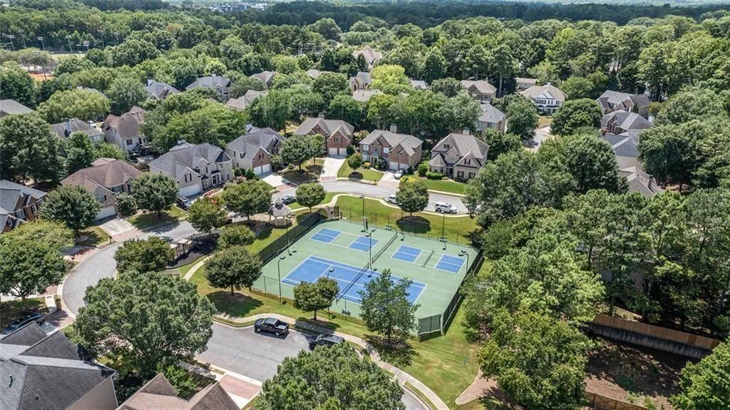 Alpharetta, Georgia 30009, United States, 5 Bedrooms Bedrooms, ,4 BathroomsBathrooms,Residential,Active,182671