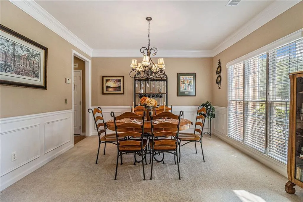 Alpharetta, Georgia 30009, United States, 5 Bedrooms Bedrooms, ,4 BathroomsBathrooms,Residential,Active,182671