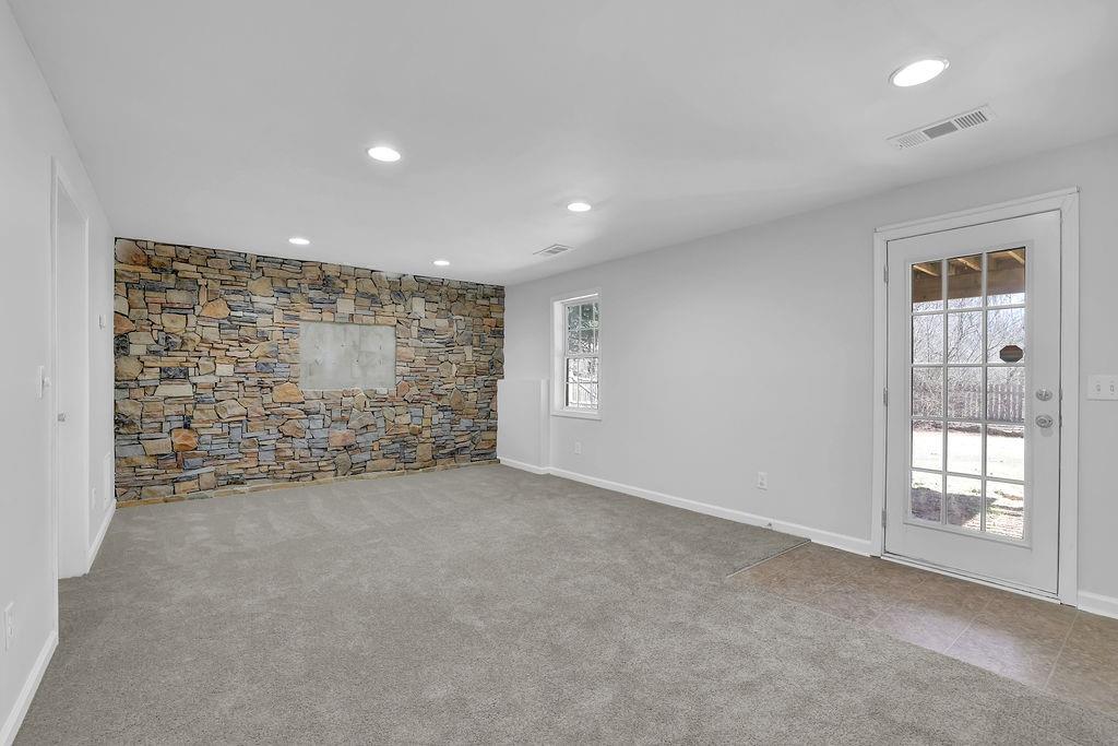 6640 Grove Crossing Court, Cumming, Georgia image 31