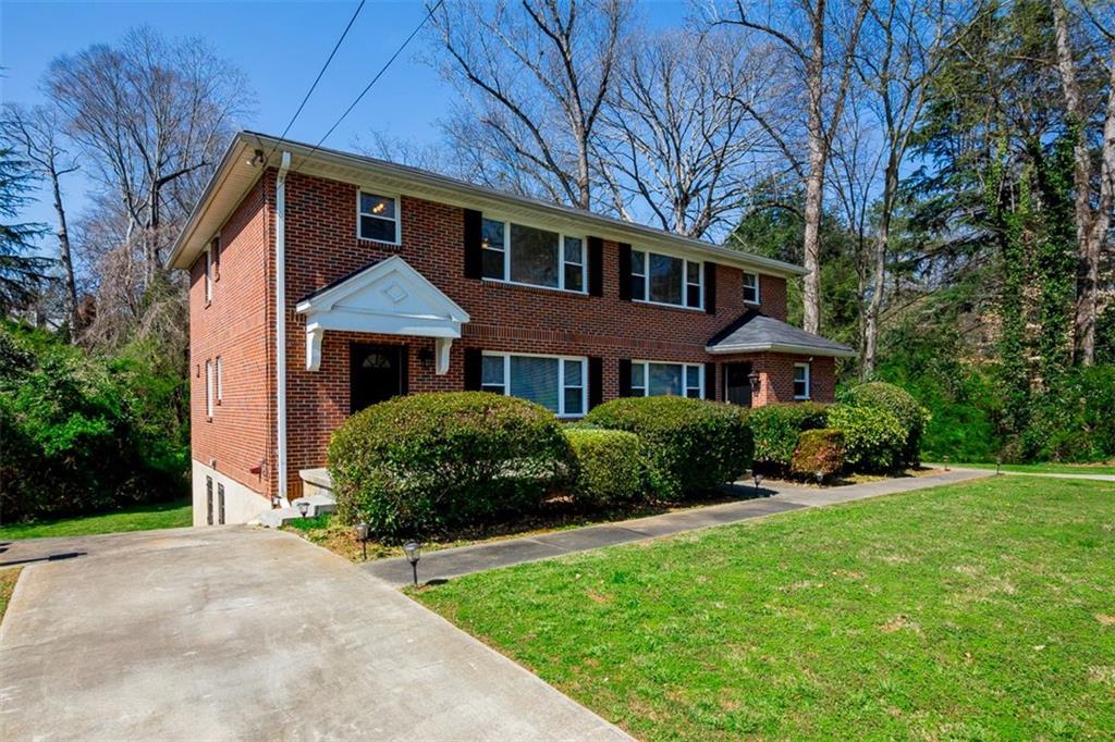 1536 /1538 Beech Valley Way NE