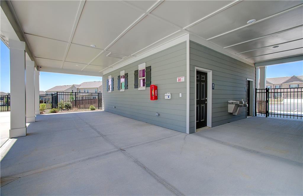 422 Westmarch Circle, Loganville, Georgia image 22