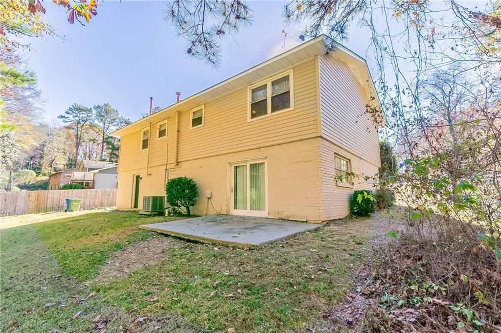 633 Larchmont Circle, Atlanta, Georgia image 28