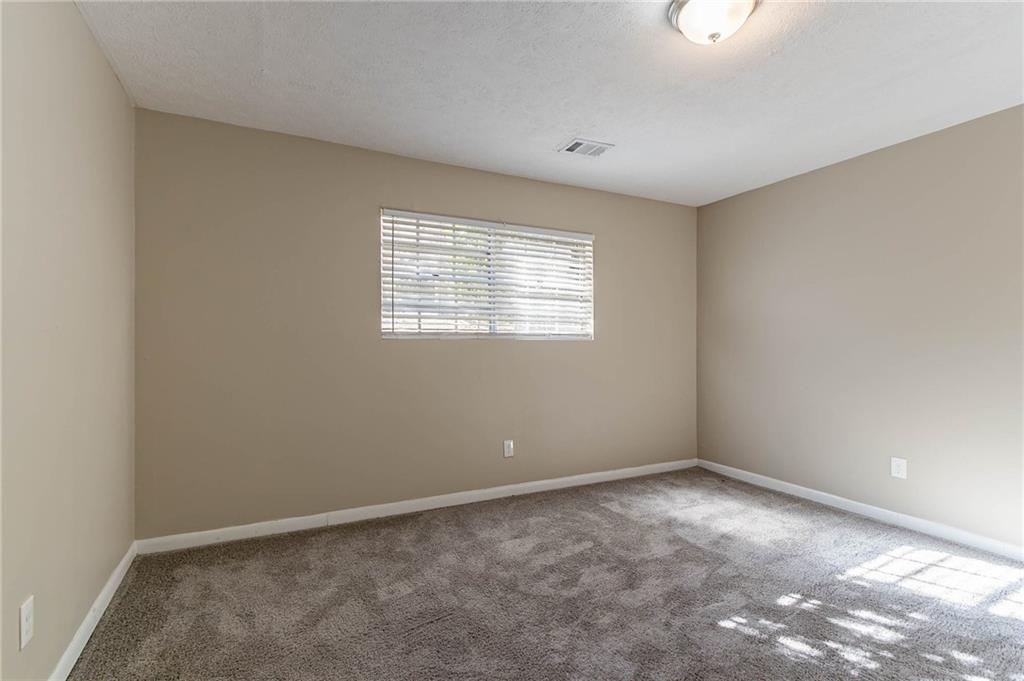 633 Larchmont Circle, Atlanta, Georgia image 20