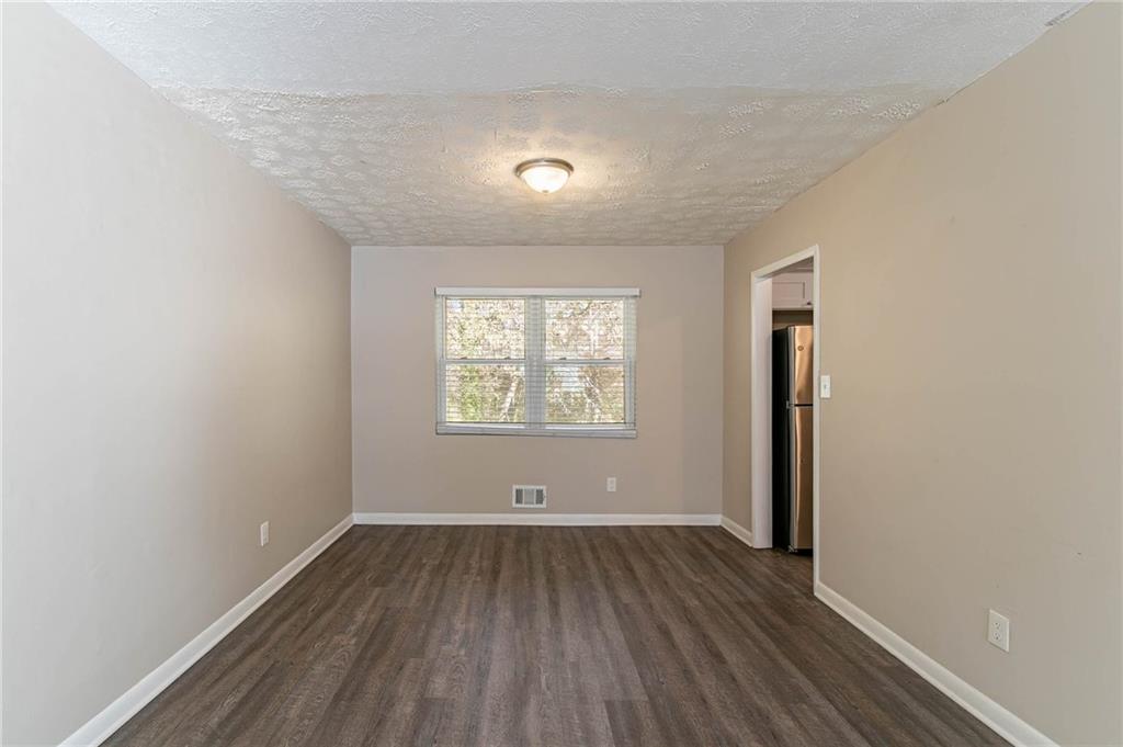 633 Larchmont Circle, Atlanta, Georgia image 8