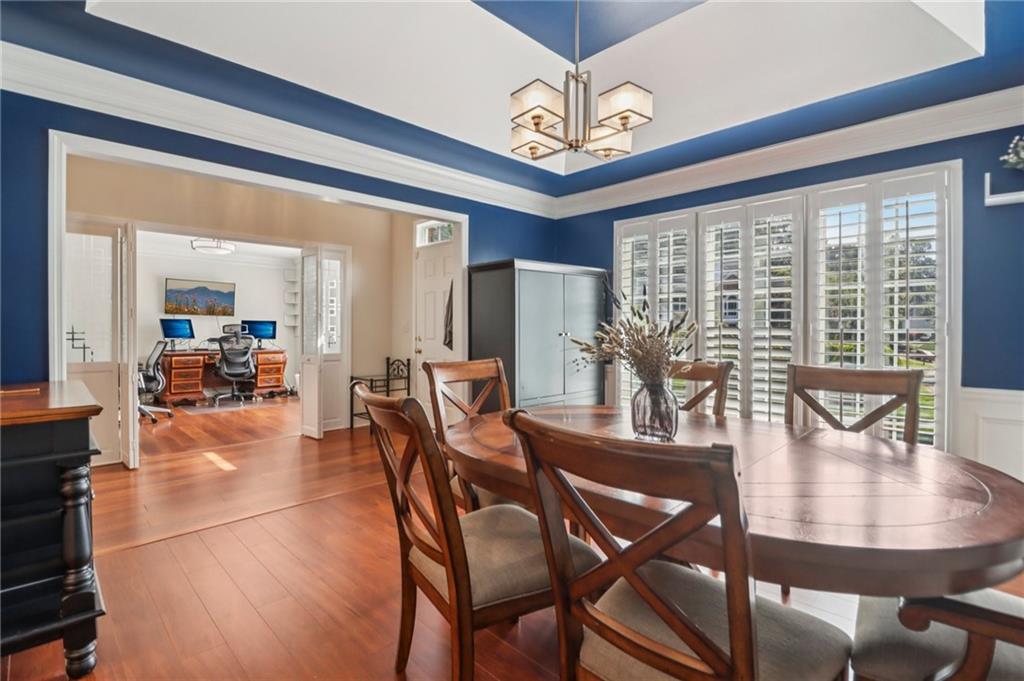100 Windview Place