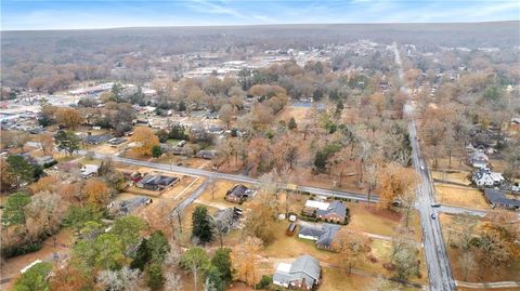 A home in Cedartown