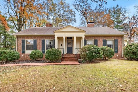 A home in Cedartown