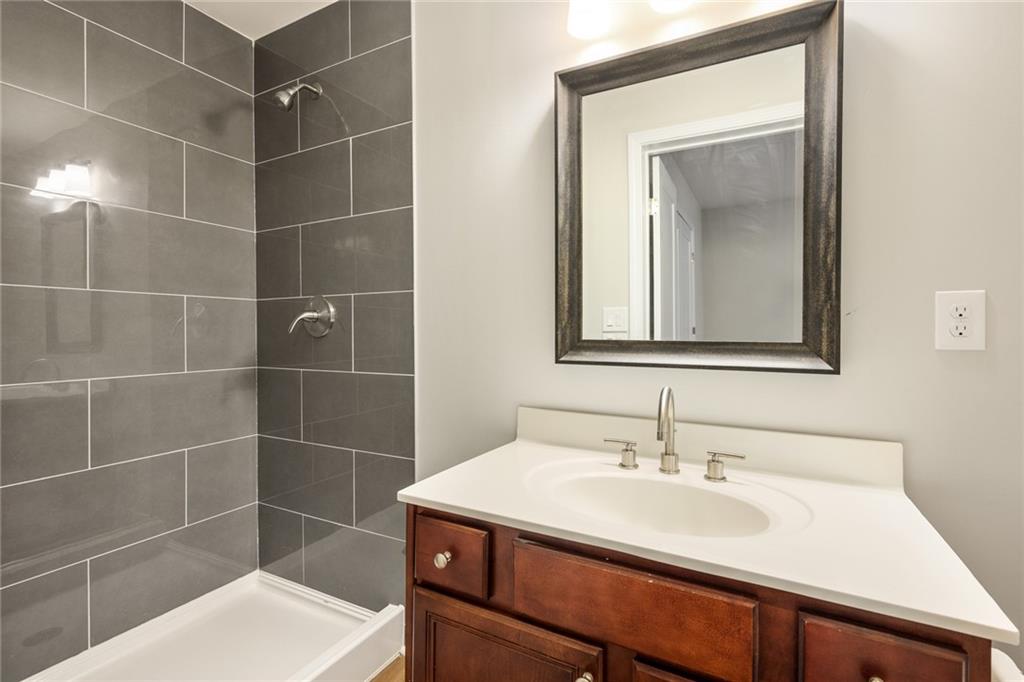 Brandon Ridge - Residential Lease