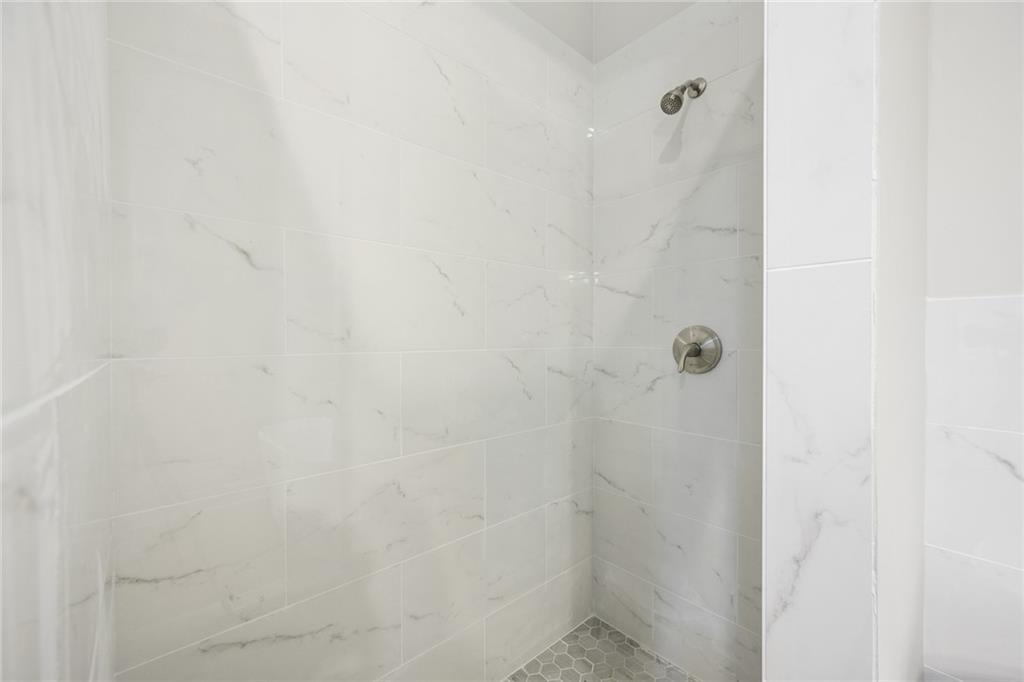 Brandon Ridge - Residential Lease