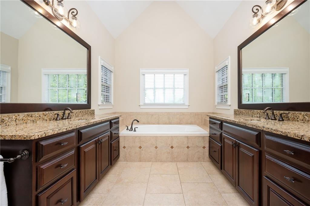 Lynwood Park - Residential