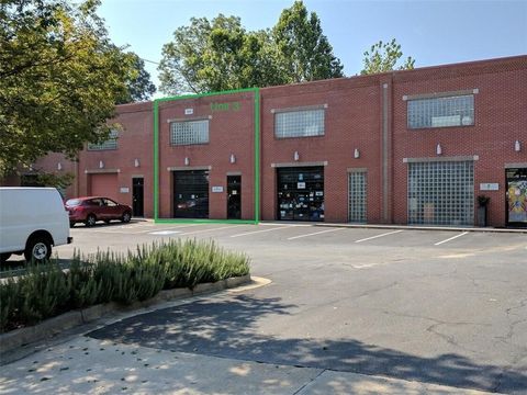 1422 Woodmont Lane NW 3 Atlanta GA 30318