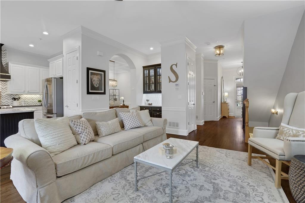 2555 Milford Lane