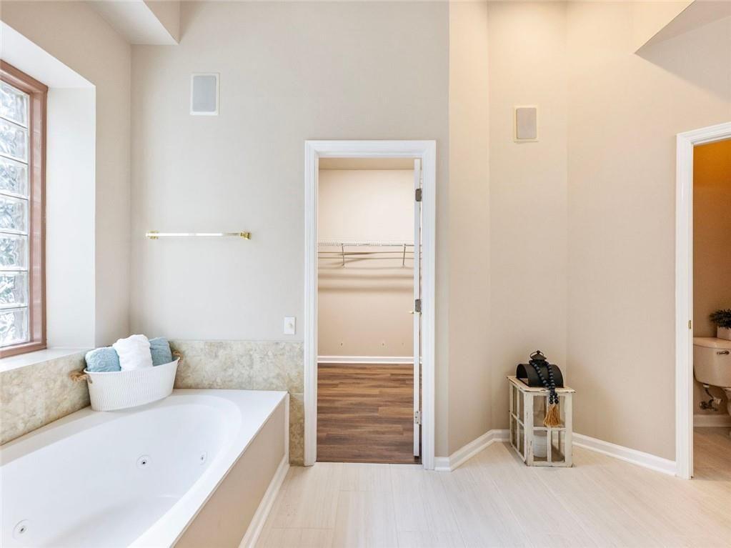 PARK GLENN - Residential