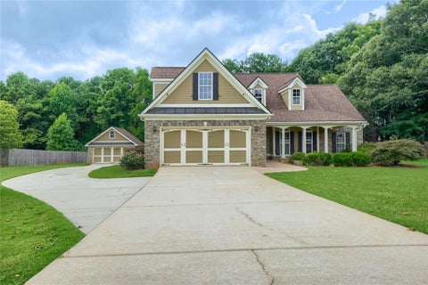 Homes For Sale - 3016 Keeneland Boulevard<br/> Mcdonough, GA 30252