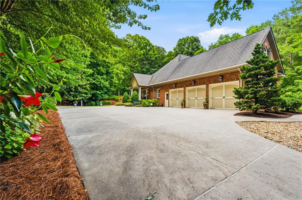 201 Wellington Falls Way